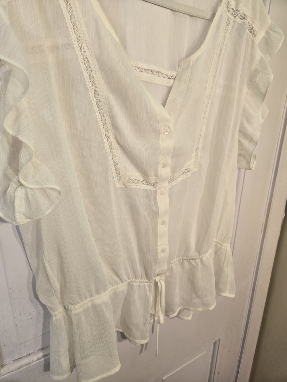 LOFT Ivory Ruffle-Trim Button Front Blouse Size L - Picture 5 of 7